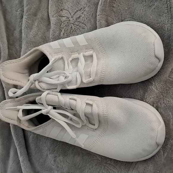 adidas Women's never worn - Picture 1 of 3
